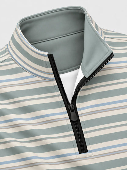 Golfpullover in Salbeigrün mit mehrfarbigem Streifenmuster und Viertelreißverschluss