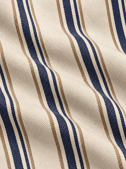 Cremefarbener Golfpullover für Herren mit marineblauem Längsstreifenmuster und Viertelreißverschluss