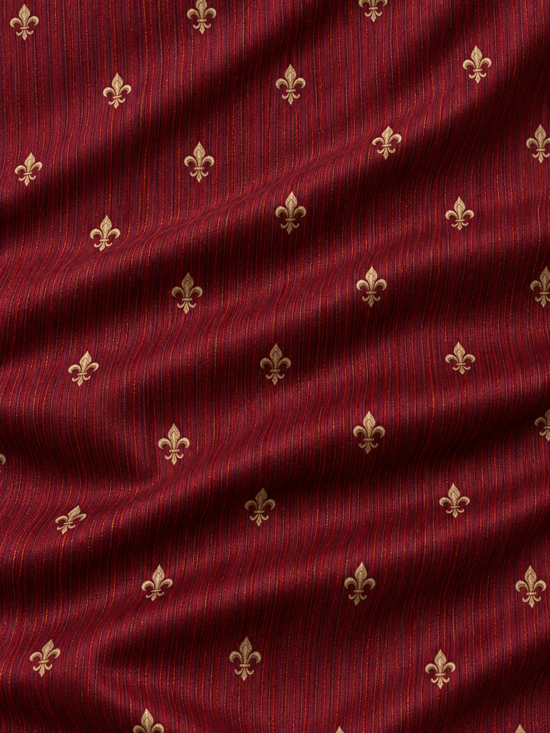 Golfpullover in Rot mit goldenen Weihnachtsemblemen und Viertelreißverschluss